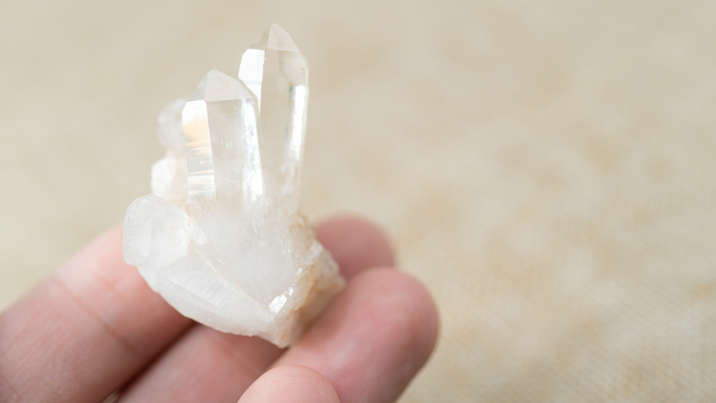 Clear Quartz Meaning: Healing Properties